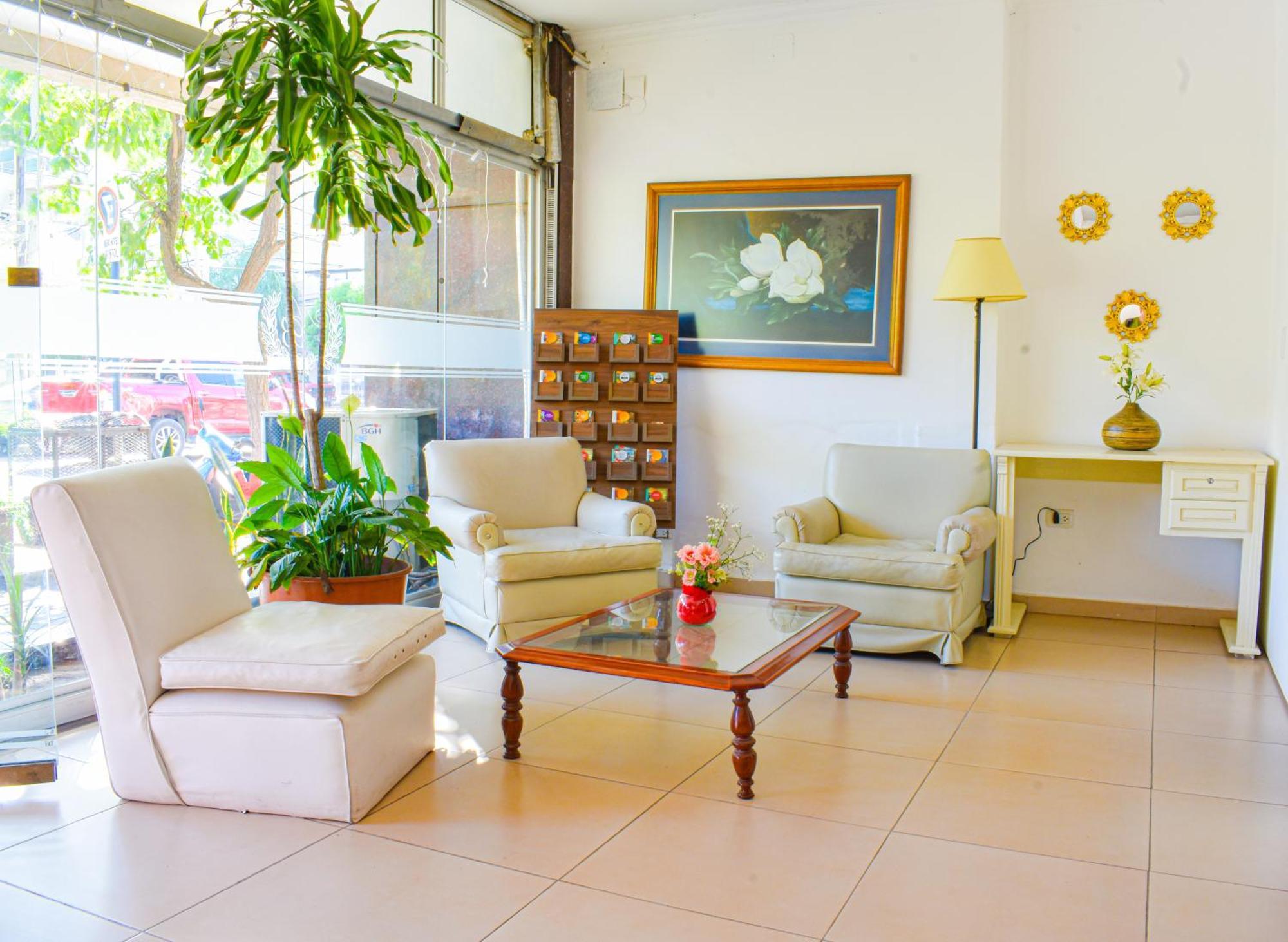 Nuevo Hotel Bristol Santiago del Estero Buitenkant foto