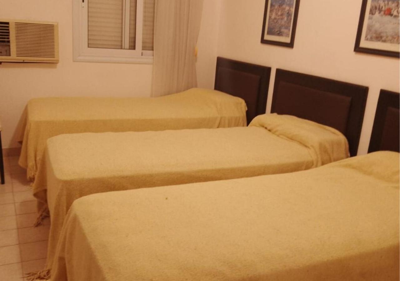 Nuevo Hotel Bristol Santiago del Estero Buitenkant foto